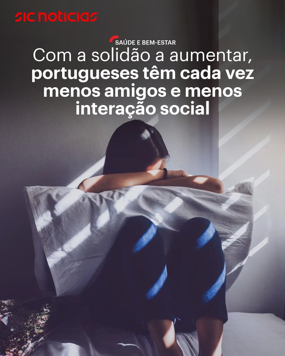 SICNoticias's tweet image. Os portugueses têm hoje menos amigos do que há 10 anos e são os mais jovens e os mais pobres que convivem menos, revelou um estudo divulgado pelo ISCTE, que defende a necessidade de espaços públicos de convívio.

Saiba mais em: bit.ly/4t8eLSM

#solidao #amizade #amigos
