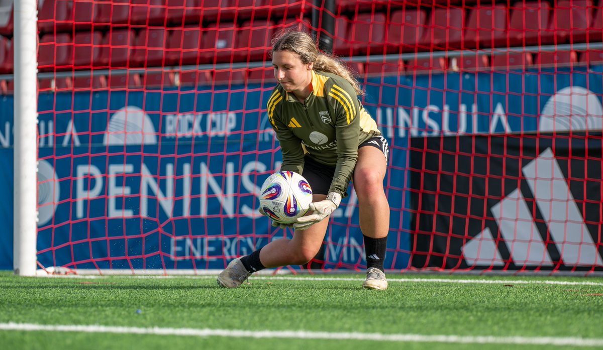GibraltarFA's tweet photo. MD-5 🔋

Just 5 days until we continue our @FIFAWWC Qualifying campaign against @HNS_CFF at Europa Point, get your tickets now!

🎟️ | https://t.co/EtY9TxKSbL https://t.co/KkAORUrtwI