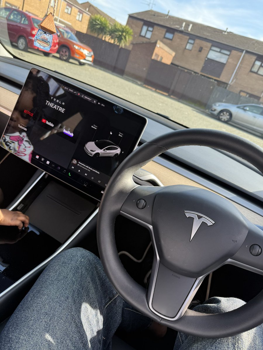 LFaremi's tweet photo. @elonmusk This is more than a Car. But the best machine in the world 🌍

Thank you @elonmusk genius 🥰 https://t.co/spVETt4dDh