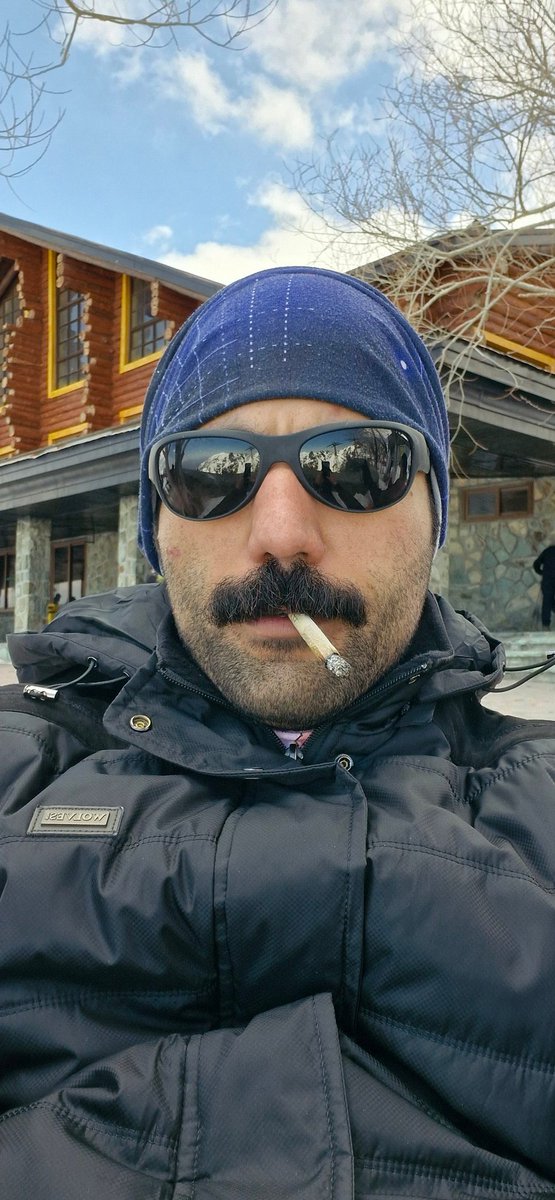 ایلیوشا tweet media