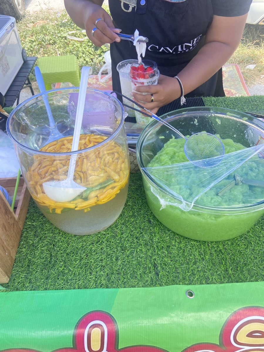 เกล ยัยตัวอ้วนน tweet media