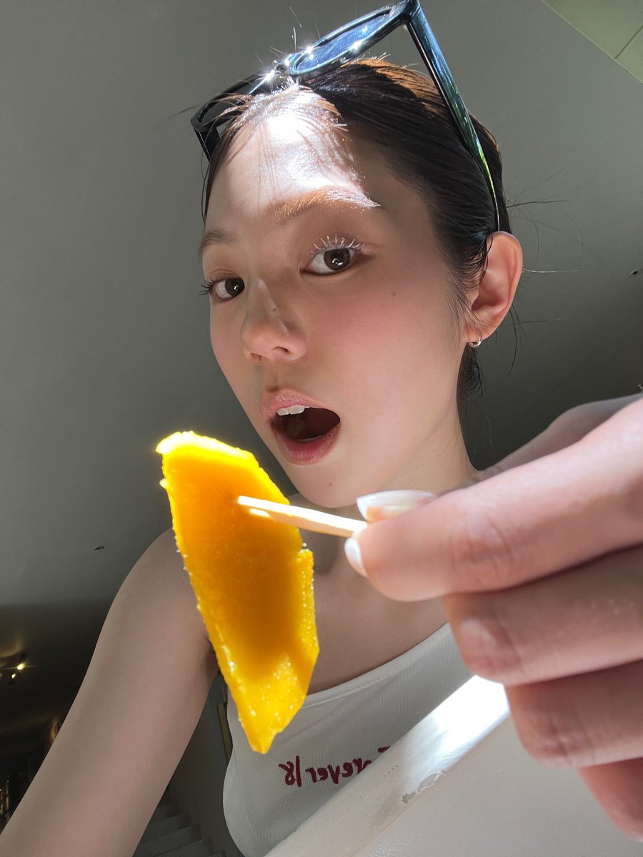 렌체 tweet media