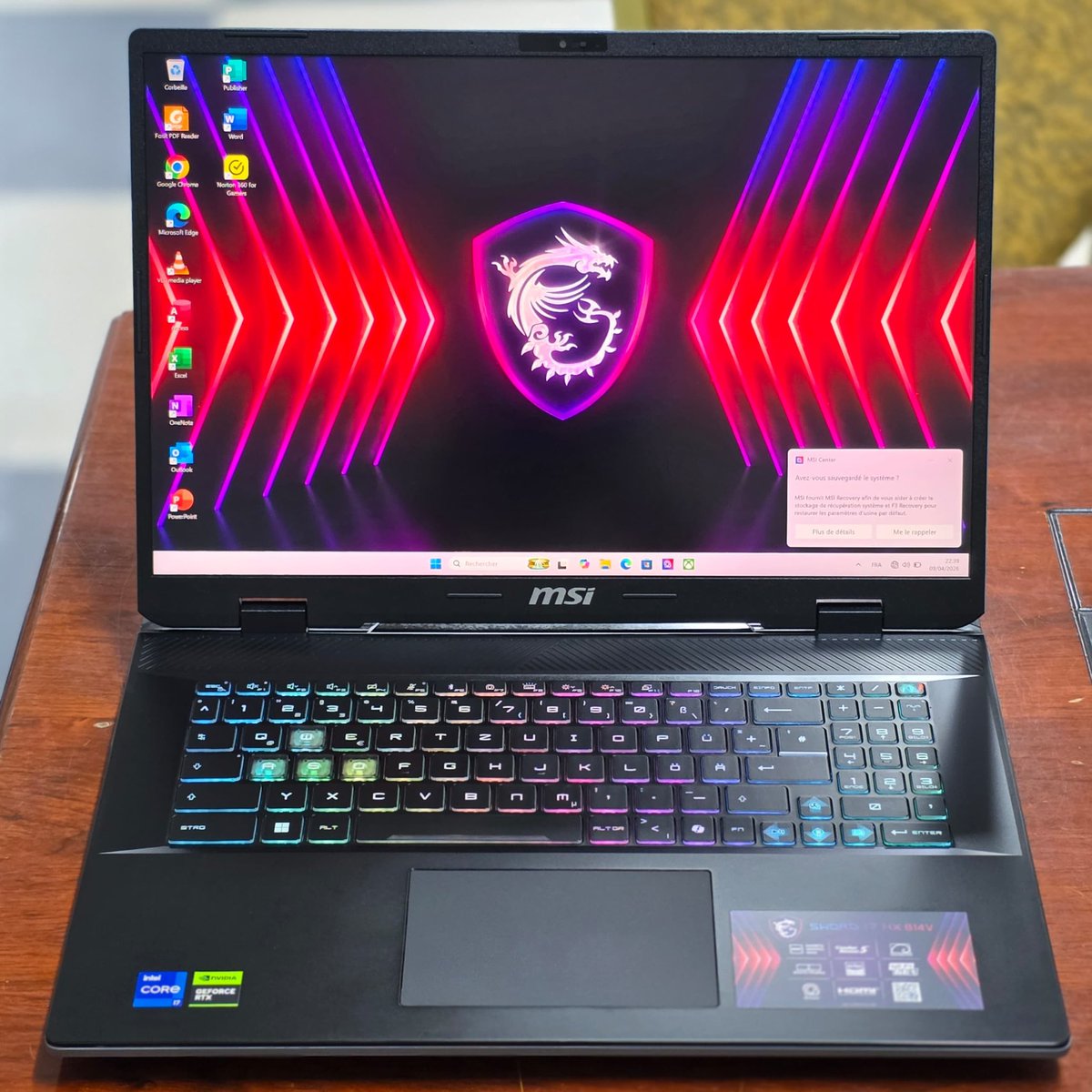 Les Business de Tata Passi 💻📲 tweet media