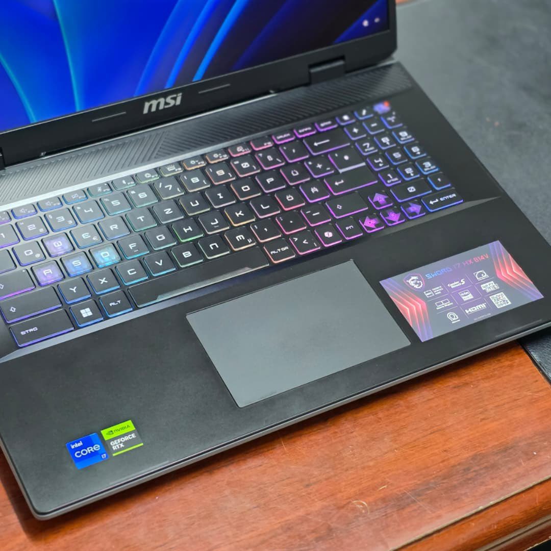 Les Business de Tata Passi 💻📲 tweet media