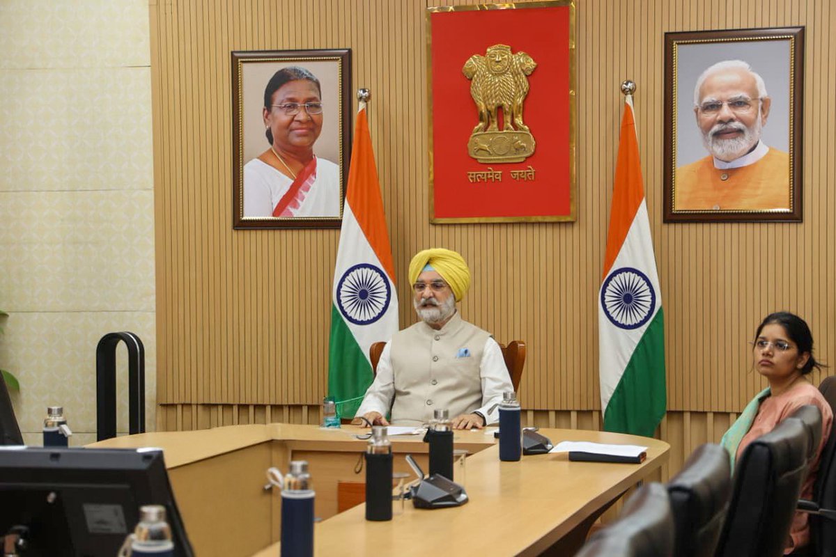 LtGovDelhi's tweet photo. Addressed the International Conference on Countering Narco-Terrorism, attended by experts from strategic, law enforcement, diplomatic & academic communities.

Narco-terrorism is no longer a distant threat. It sits at the core of today’s security, economic & governance challenges. The global narcotics trade fuels organized crime, money laundering & terror financing.

Emphasised the need for stronger coordination, smarter use of technology & a balanced approach that focuses on prevention as much as enforcement.

Such platforms are vital in turning dialogue into action and driving a more coordinated global response.