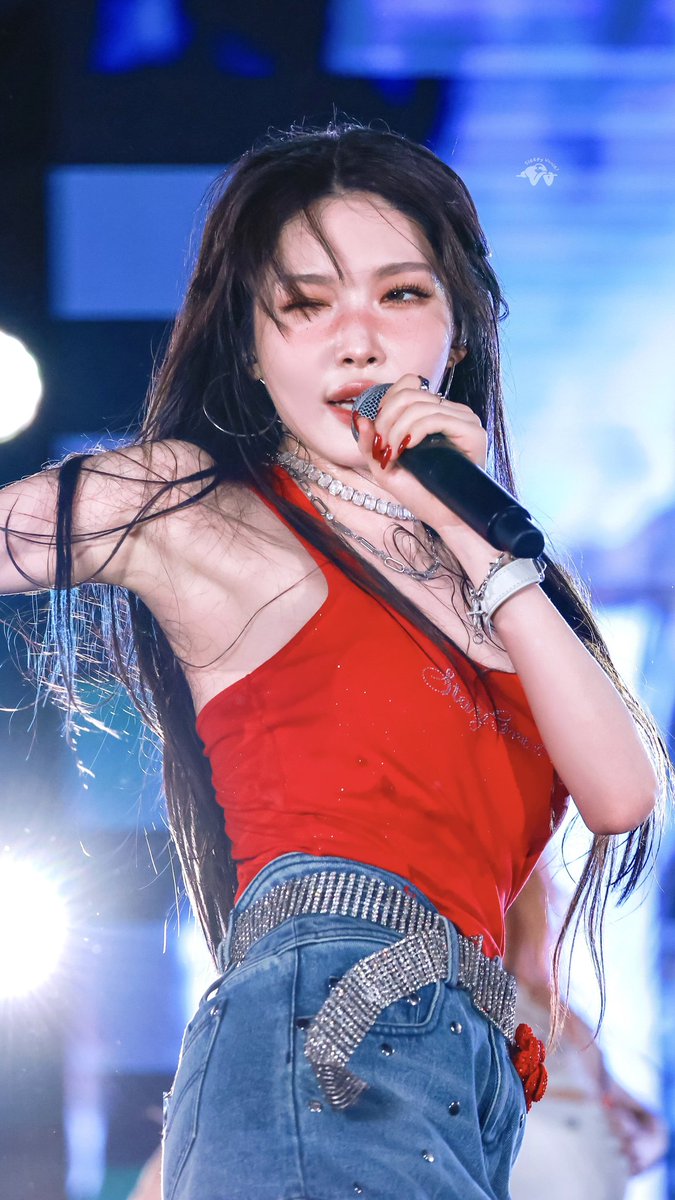EVERYDAYCHUNGHA tweet media