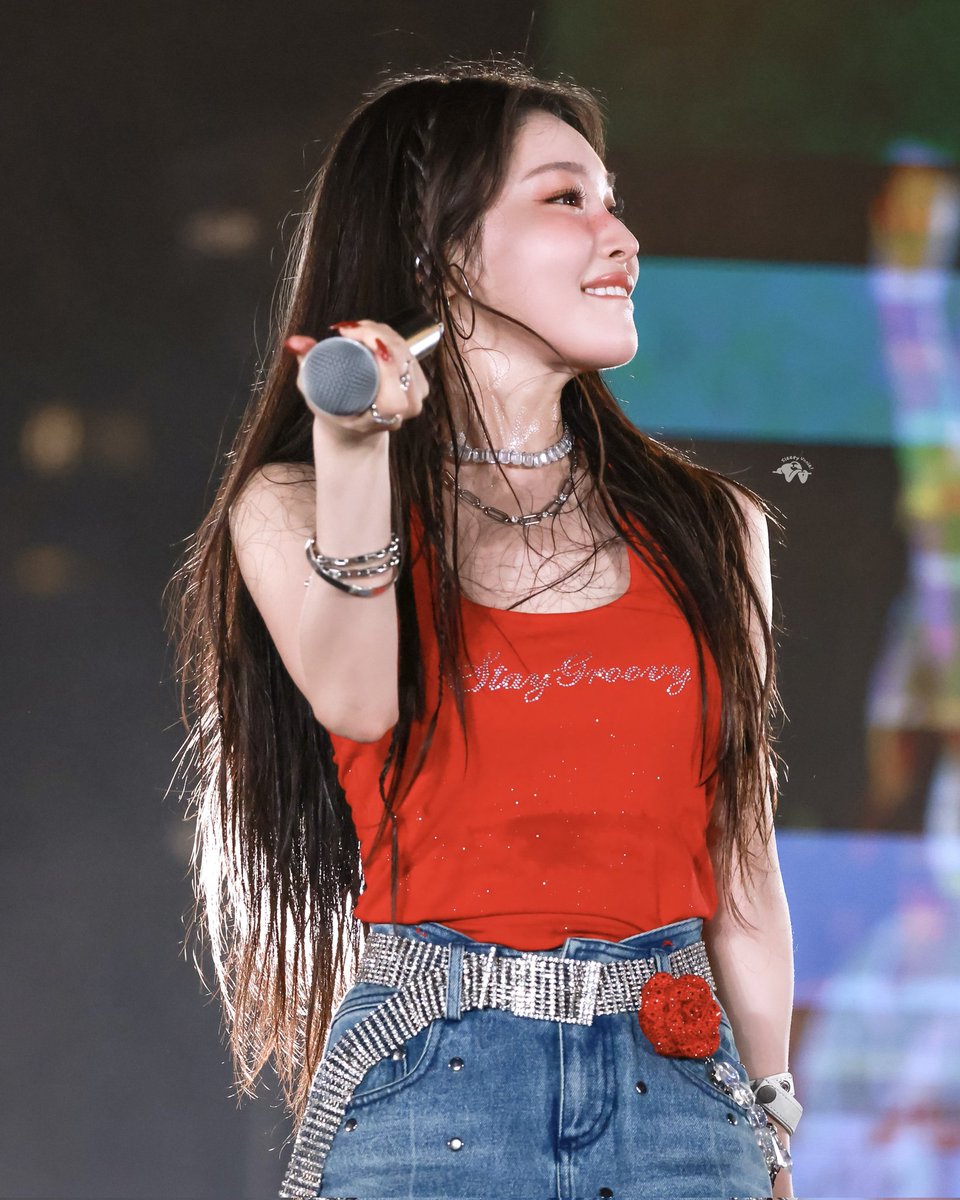 EVERYDAYCHUNGHA tweet media