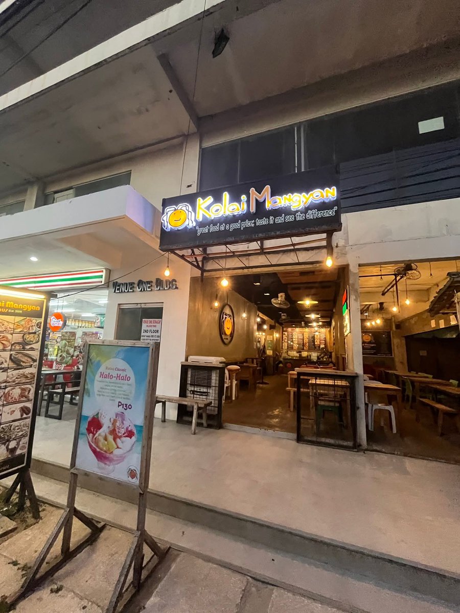 DosEquis tweet media