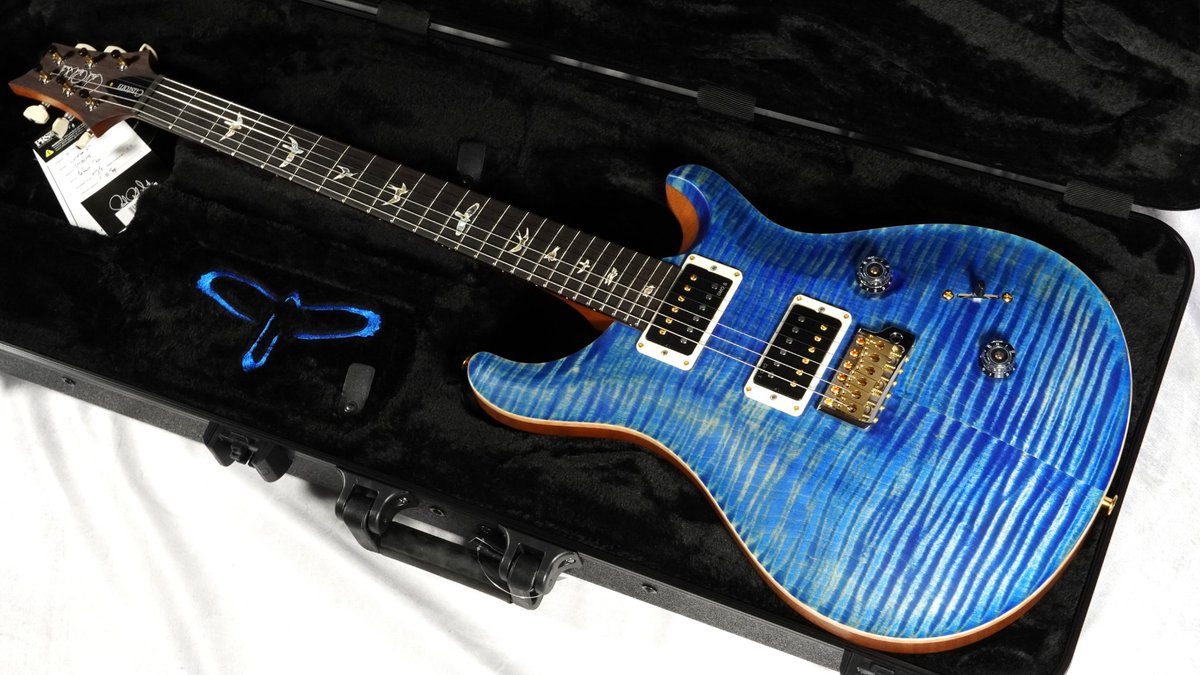 shima_yokosuka's tweet image. Paul Reed Smith(PRS)
2025 Custom 24 ”Satin” 10-Top / Faded Blue Jean
【島村楽器ディーラー特注モデル/3.34kg】

昨日掲載しました24-08に続いて、
王道であり至高の存在の"Custom 24"も入荷！
当個体はかなり青が濃く、Vivid なルックスが特徴です。

digimart.net/cat01/shop5122…