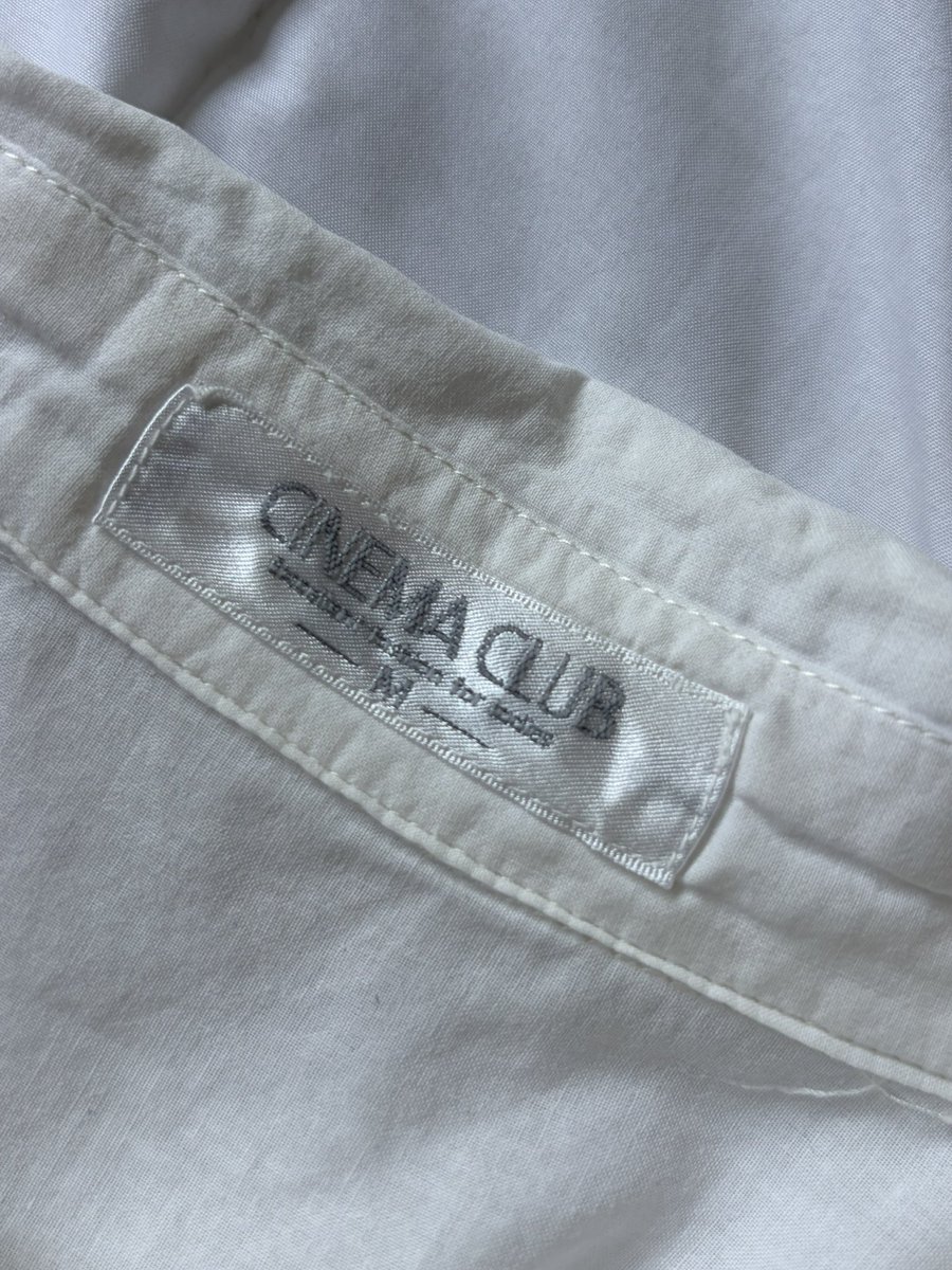 babimiru's tweet photo. CINEMA CLUB
♡ 350

- ไม่มีตำหนิ
- size m

Shipping 40

#เสื้อมือสอง #เสื้อผ้าญี่ปุ่น #เสื้อมือสองสภาพดี #ส่งต่อเสื้อผ้า #ส่งต่อเสื้อผ้ามือสอง #เสื้อผ้ามือสอง https://t.co/uIxpNe5NTm
