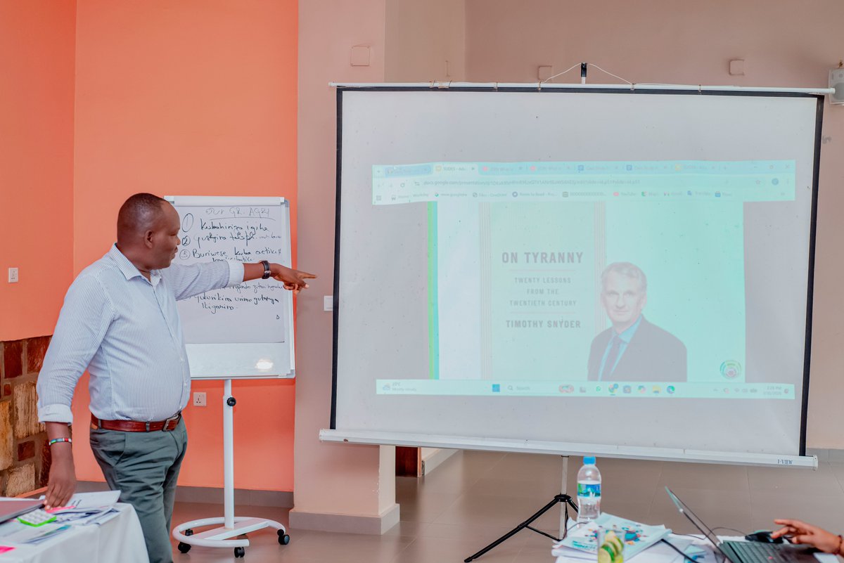 peaceduiniative's tweet photo. We recently had the privilege to participate in an impactful workshop focused on training teams from PeacEdu Initiative Rwanda, Hope of Family, DCF, and SDHA on the adaptation of Woven teaching resources on human rights.

#woventeaching #wovenfoundation #aimablempayimana https://t.co/6CdnJAUm9v