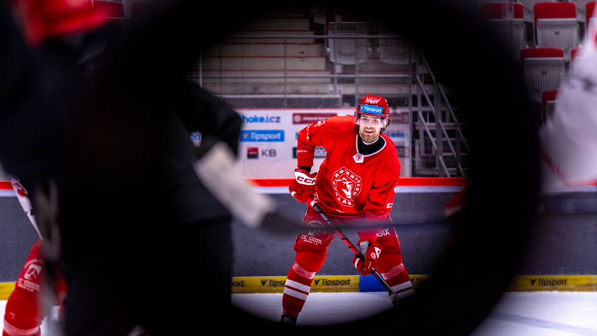 HC Oceláři Třinec tweet media