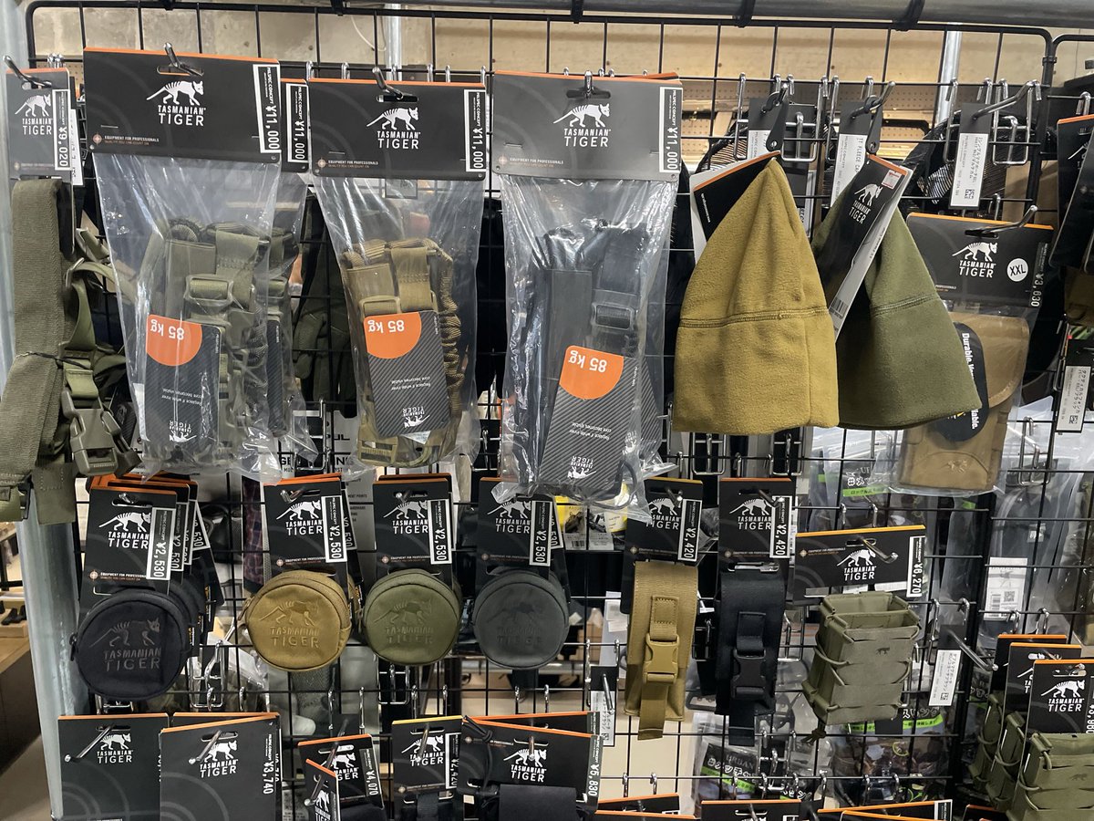 タスマニアンタイガーはドイツ🇩🇪の
タクティカルギアのブランドです‼️
つまり実なんです🤩
どの製品も言わずと知れた品質と
機能が約束されています🤞🏻💗
これだけのタスマニアンタイガーが
揃っているのはミルスペだけ‼️多分❗️

4/12まで装備品全品10%OFFですよ😘
お得な機会に是非お買い物を🛍.｡o
