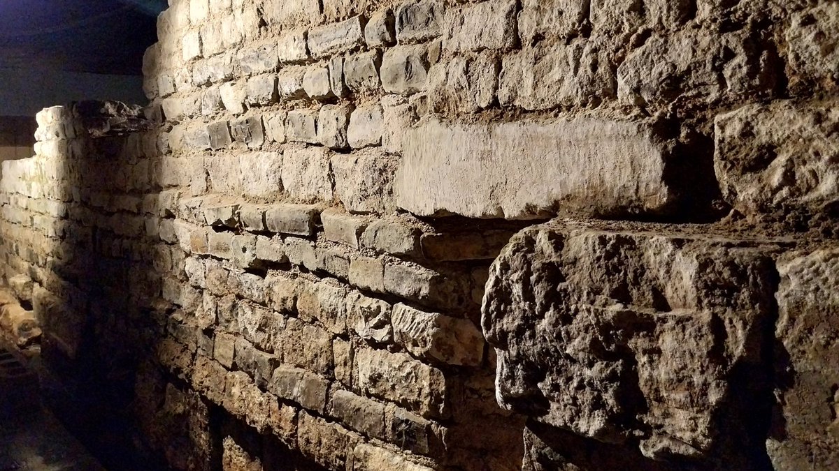 VisitGloucester's tweet photo. Tours of the King's Bastion start next week!

Two metres below the ground, The King's Bastion contains the remains of a section of the Roman city wall with a defensive tower!

Book your tour now! https://t.co/u7nnTO5PGO https://t.co/d3W6spYWe3