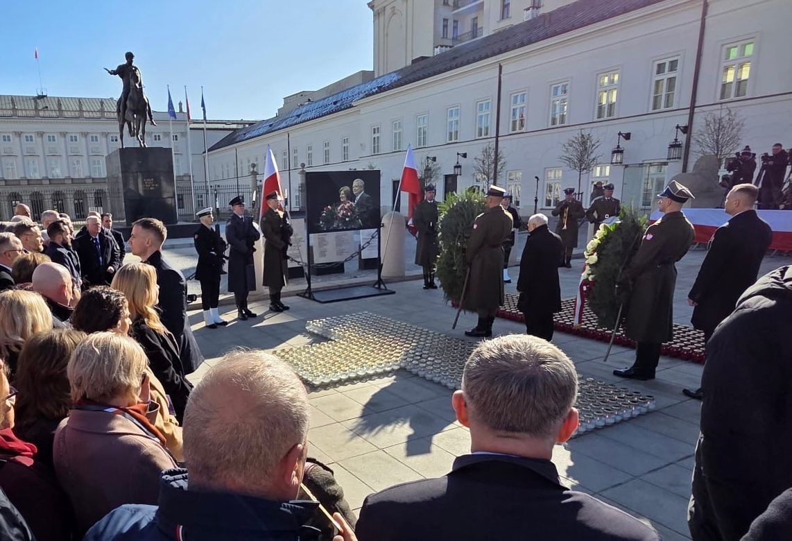 Grzegorz Lorek tweet media