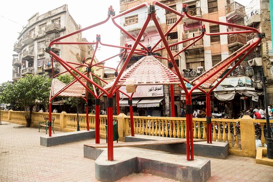 marvimazhar's tweet photo. The numerous activities we did on this square with the right kind of cultural programming, its heartbreaking to see how governance takes advantage of civil societies intent to sabotage the long term strategy. May the urban initiators learn from interventions. @HazimBangwar https://t.co/TsSsFedPmc