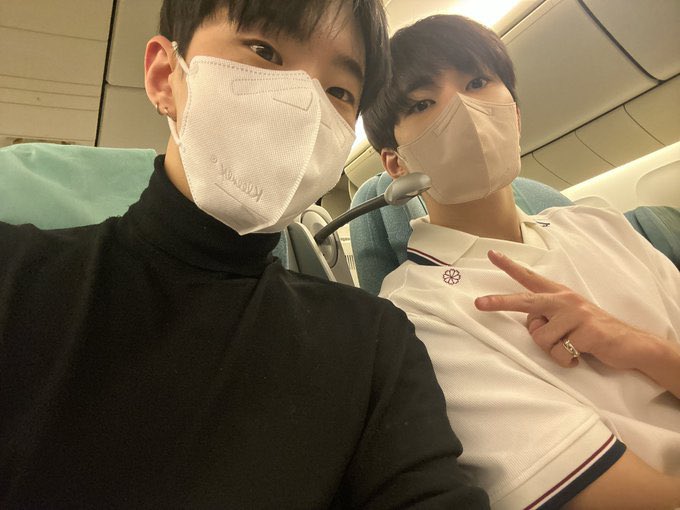 럽🐱🐯 tweet media