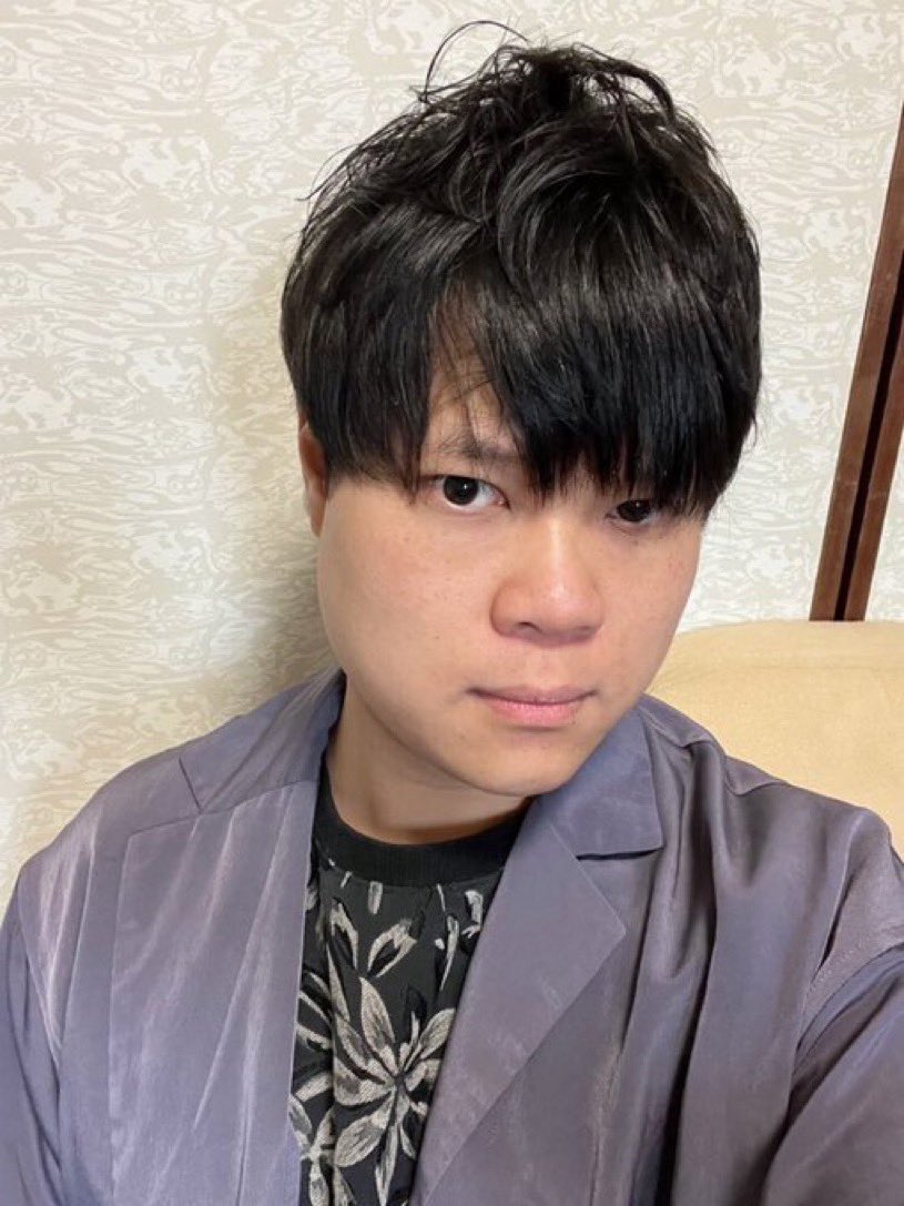 しなもんろーる tweet media