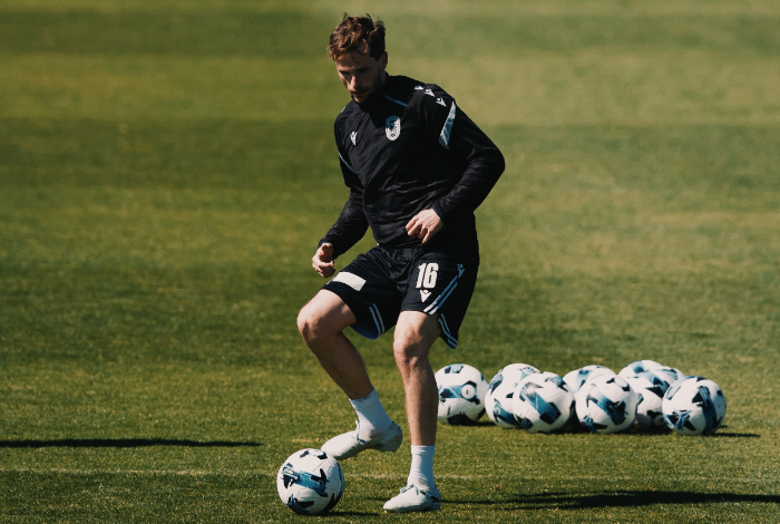 PAOK_FC's tweet image. #TrainingReport Τα τελευταία νέα της προπόνησης από το paokfc.gr #training #news 

Διαβάστε αναλυτικά εδώ 👇

paokfc.gr/nea/20260410-e…