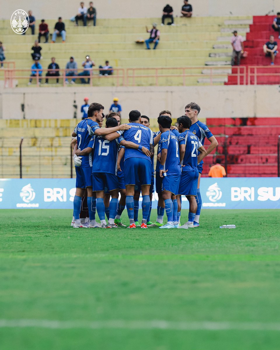 PSIMJOGJA's tweet image. Potret penggawa saat paruh pertama. 📸

#PSIMJogja
#StrongerThanEver
#Mataramday