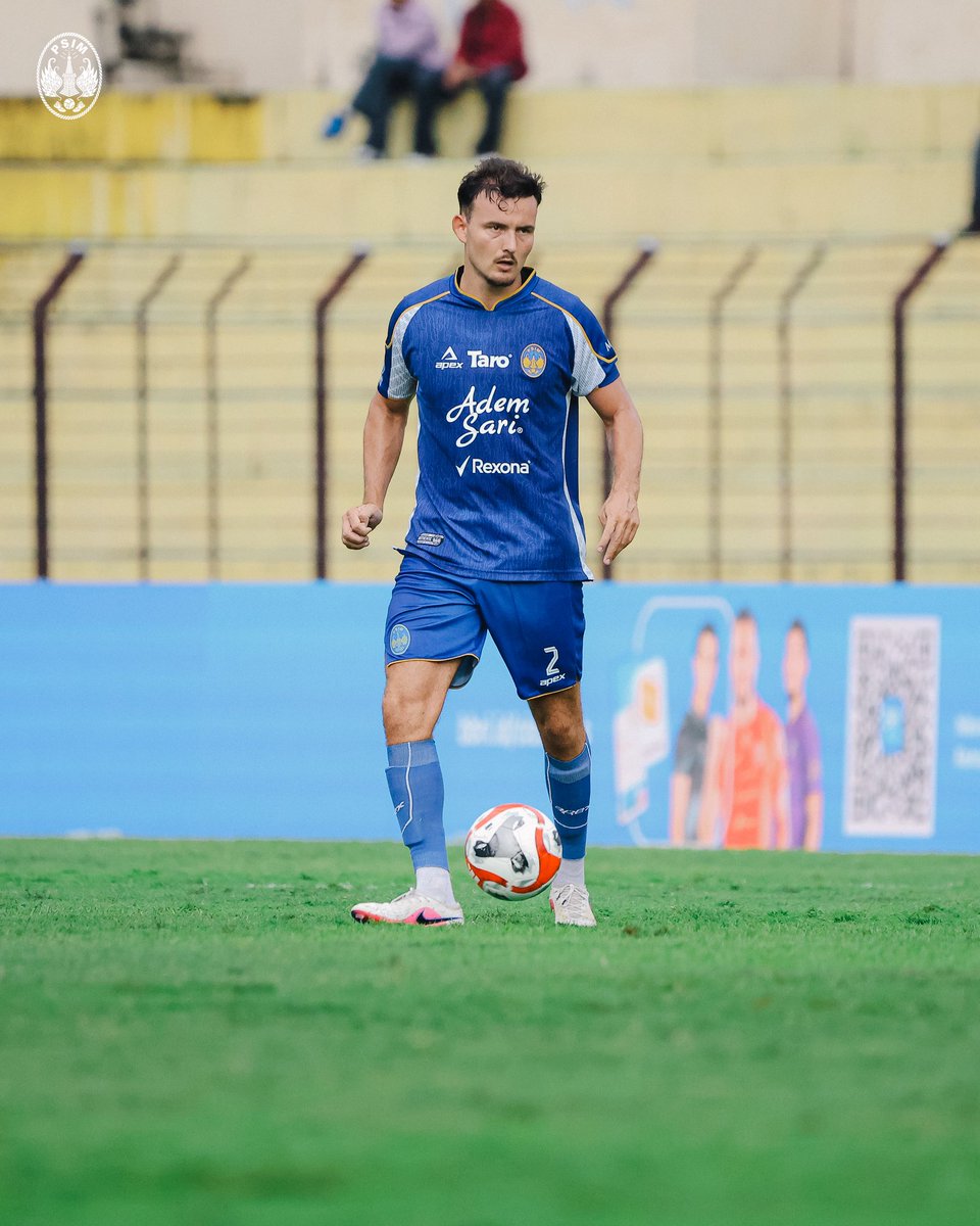 PSIMJOGJA's tweet image. Potret penggawa saat paruh pertama. 📸

#PSIMJogja
#StrongerThanEver
#Mataramday