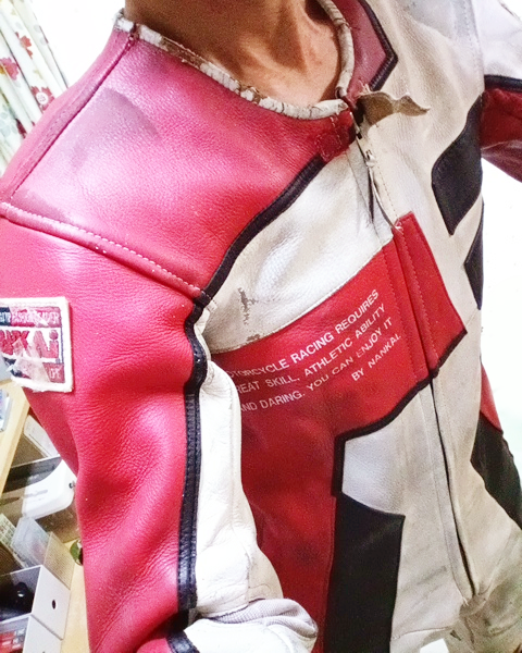 つきＲ tweet media