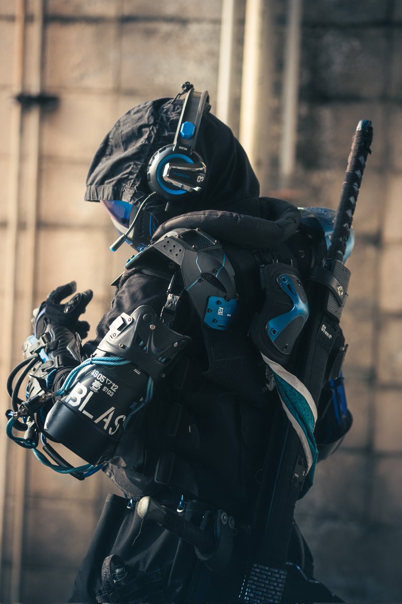 ブラスト tweet media