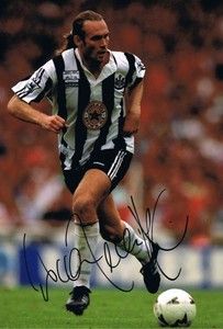 NufcMemorabilia's tweet image. Signed Newcastle memorabilia. From £14.99 + FREE UK post.

Cult heroes, record breakers, Cup winners &amp;amp; more ⚫️⚪️

Buy them here:
✅ Web: buff.ly/avVi7Lu 
✅ eBay: buff.ly/YeXL32r   

#nufc #hwtl #entertainers #newcastle #toon #magpies