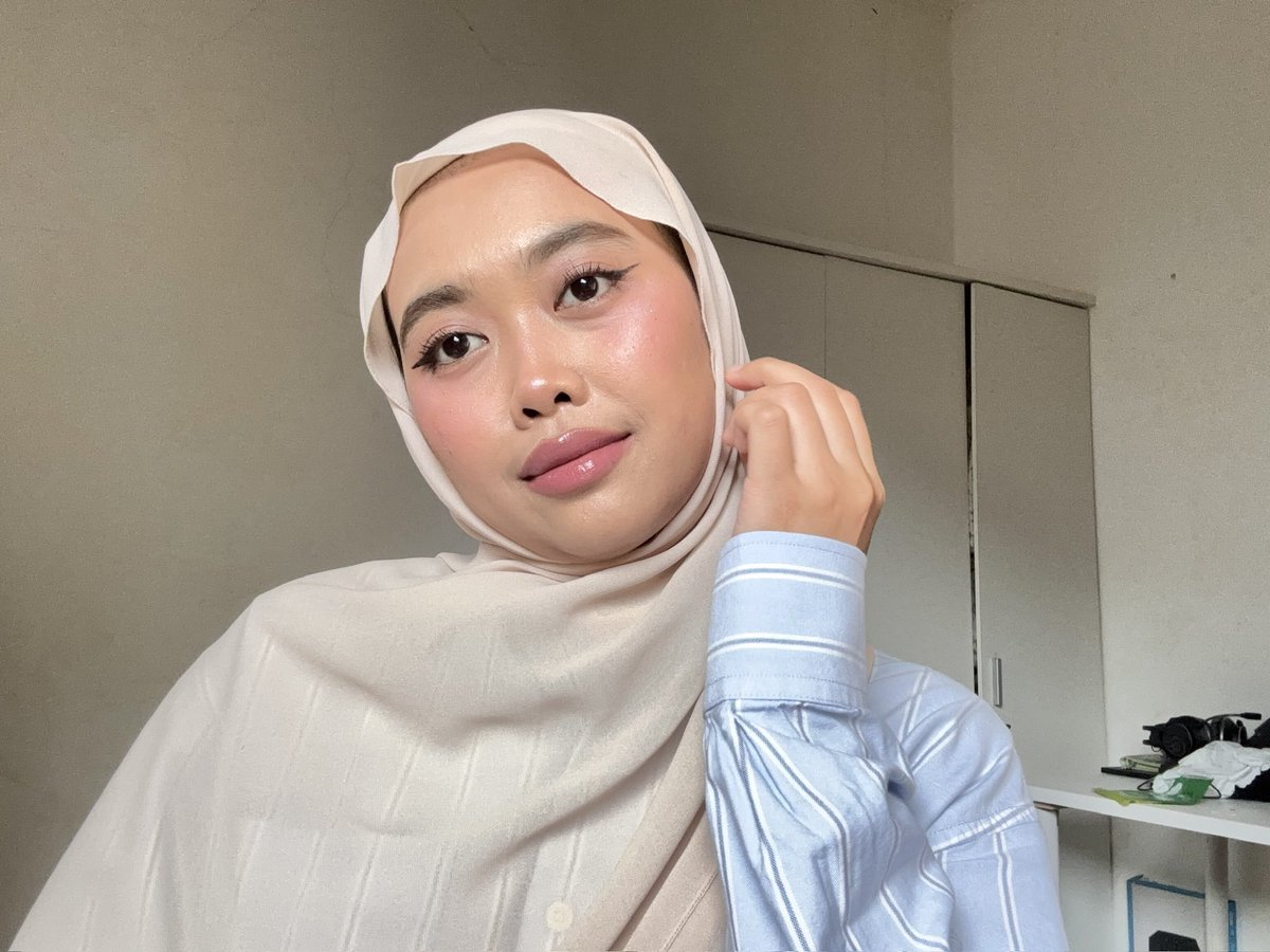 Mumut. ☽ tweet media