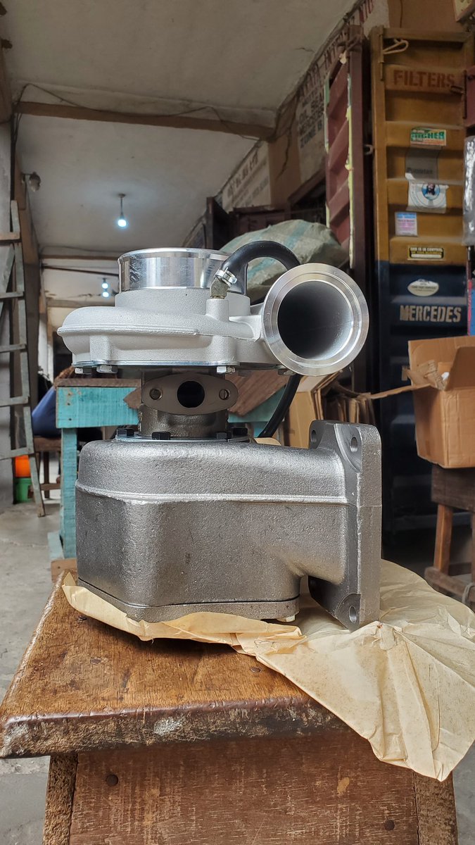 DChiefSmart's tweet photo. Heavy duty Truck parts purchase made easy.
You can now place your order and get it delivered to you with ease.
#Howo #DAF  #MANDISEL #MERCEDES #Renault #Scania #Volvo #Iveco #Mark 
Dm nowME
Active on whatsapp: 08133234090

Howo Turbo👌 https://t.co/wChrCl4OIm
