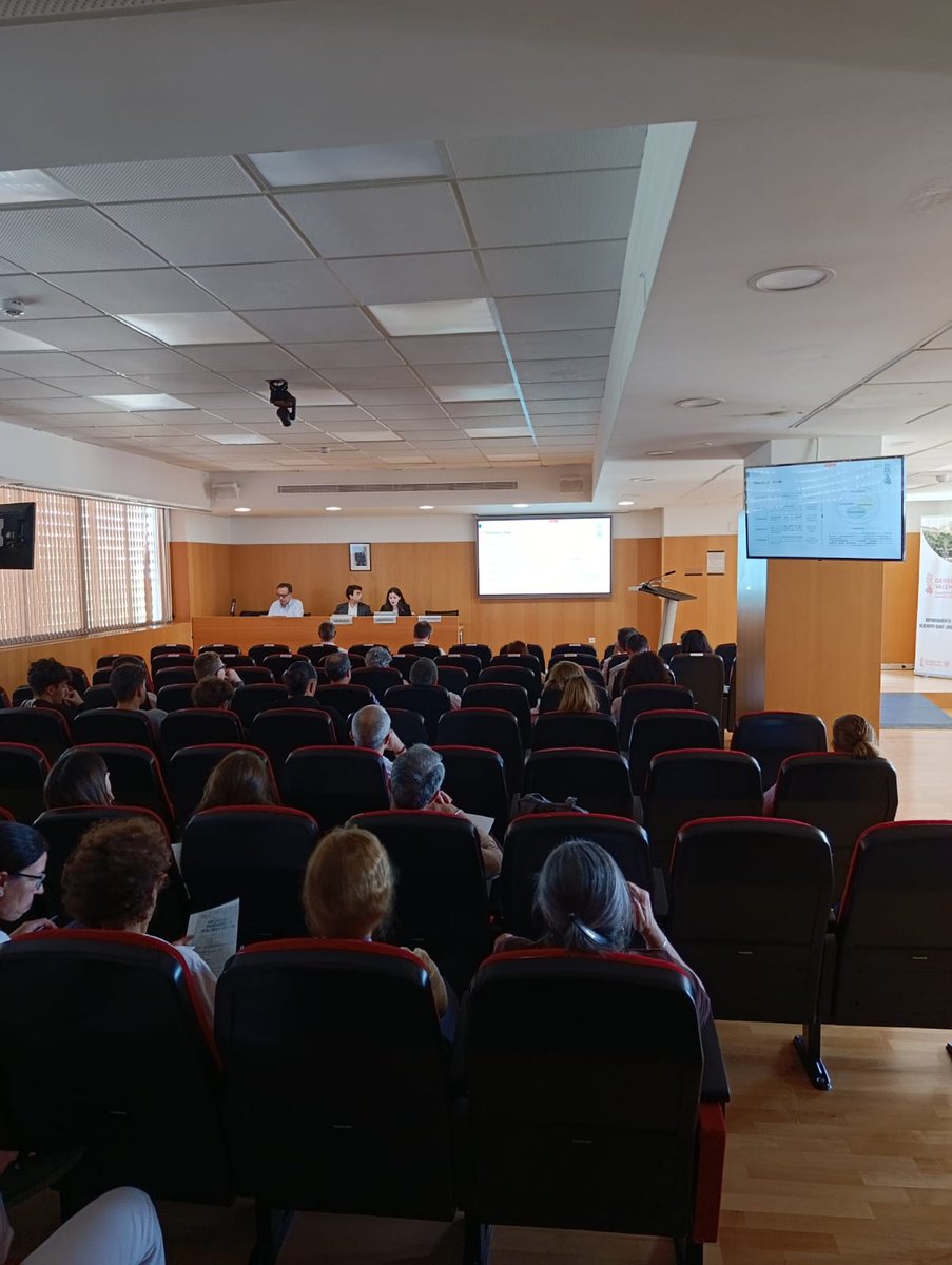 GVAsaludstjoan's tweet photo. 🤖 Jornada sobre IA en el Hospital Sant Joan d’Alacant

👩‍💻👨‍💻 Con la participación de Ana Blanco y Arnau Fité, expertos en IA aplicada a la salud

💬 Claves sobre transparencia y uso responsable en sanidad

#HospitalSantJoanAlacant #InteligenciaArtificial #FormaciónSanitaria https://t.co/zn842jjTki