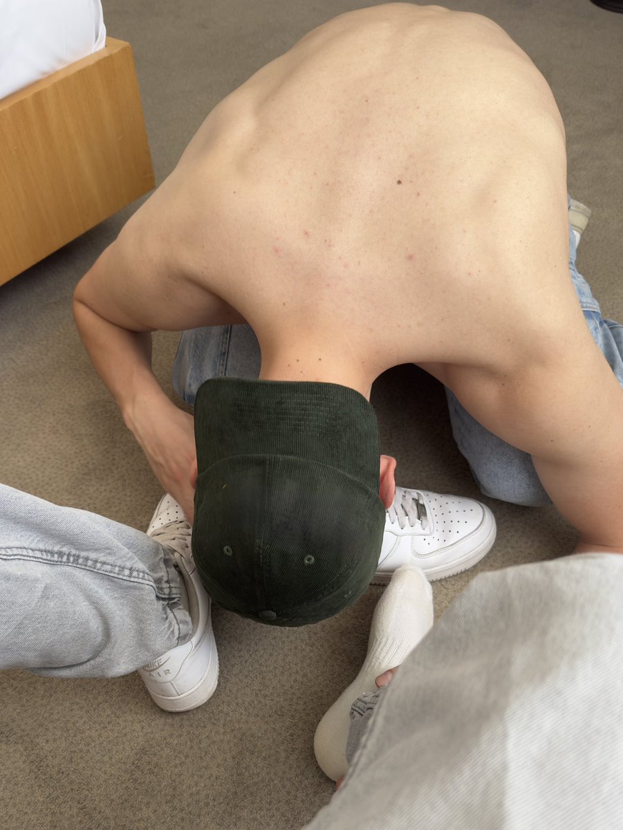 Master Niels tweet media