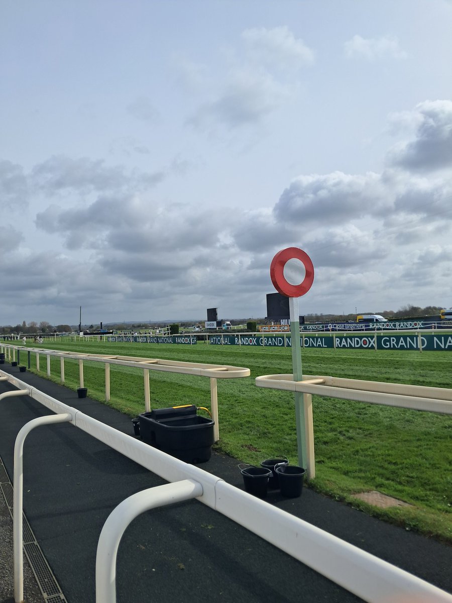 Richstranger* tweet media