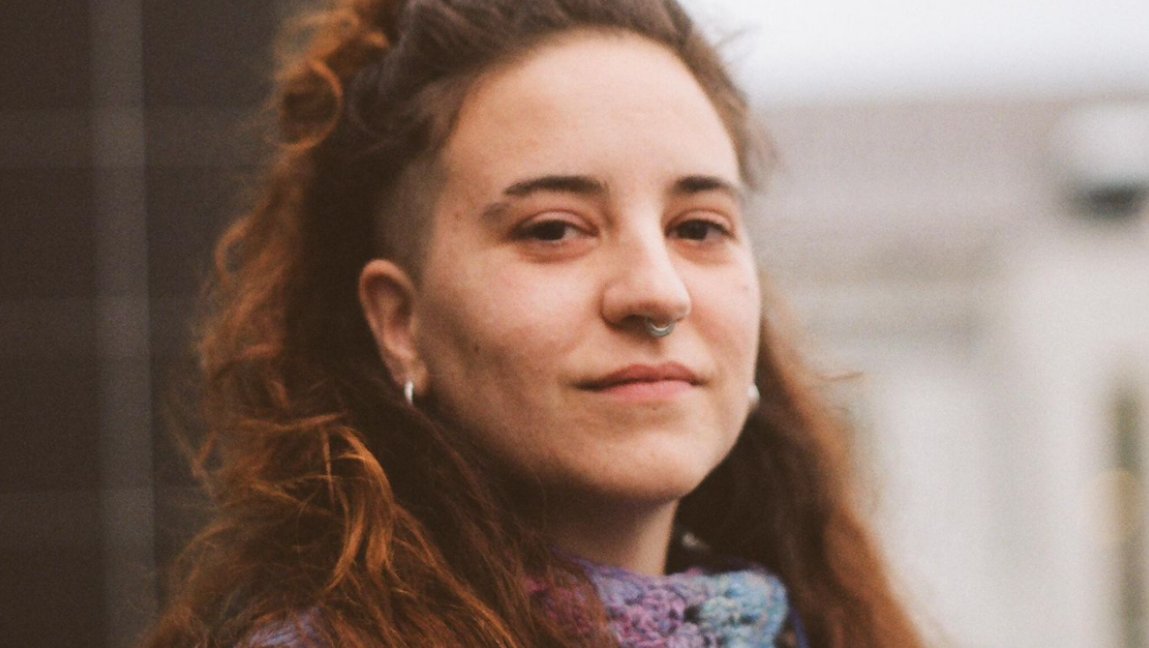 ✨¡Desde hoy en cines 'La buena hija'! Y aquí la entrevista a su directora Júlia de Paz

✍️<a href="/_elenadetroya_/">elena</a>

caimanediciones.es/entrevista-jul…