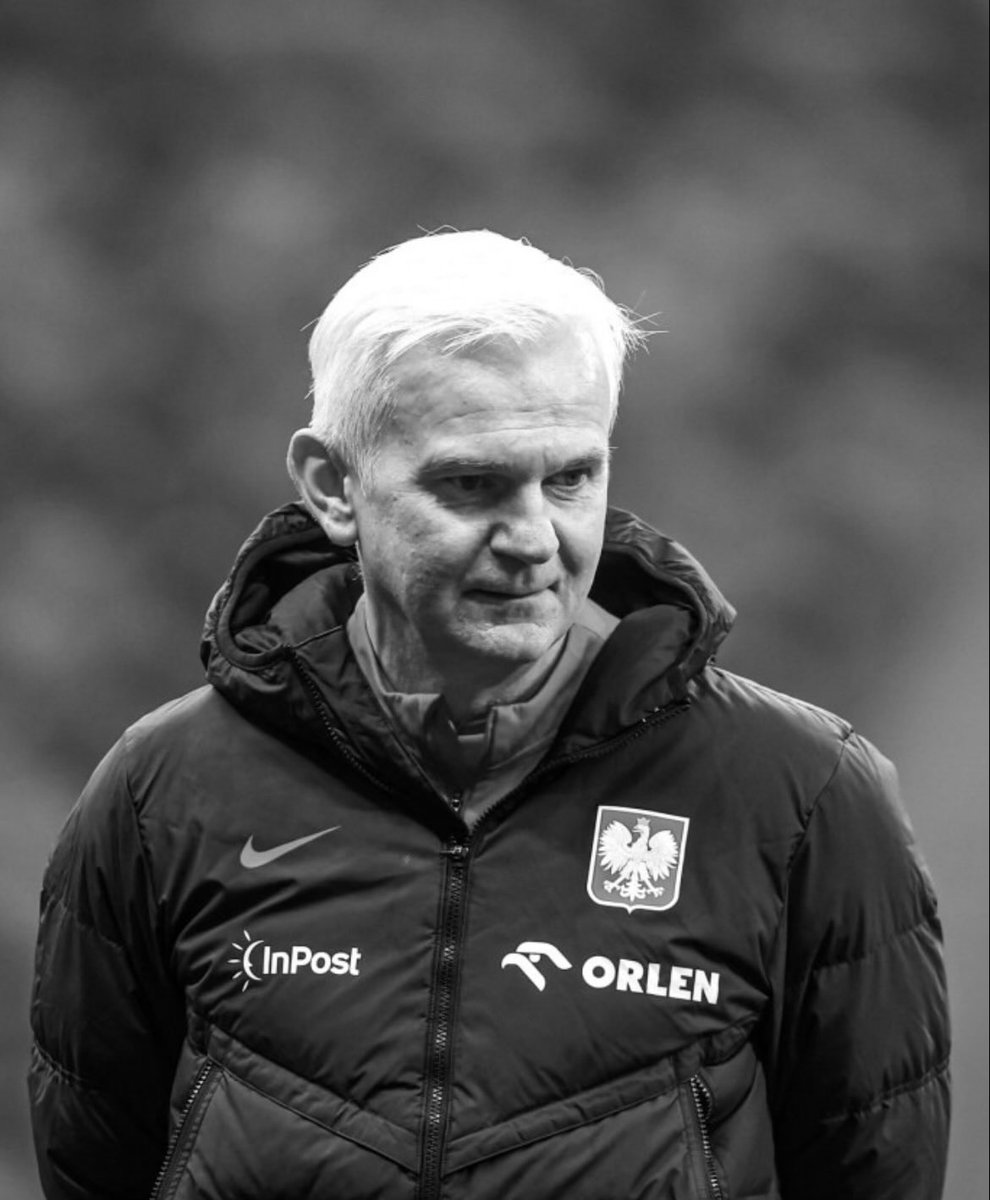 SkladFR's tweet photo. 🕯️🕊️ C’est avec une profonde tristesse que nous avons appris le décès de Jacek Magiera (49 ans), figure emblématique du championnat polonais.

Nos pensés vont à sa famille ses amis et ses proches.

La mystique s’est éteinte. 😔 https://t.co/EdTMWF7D0E