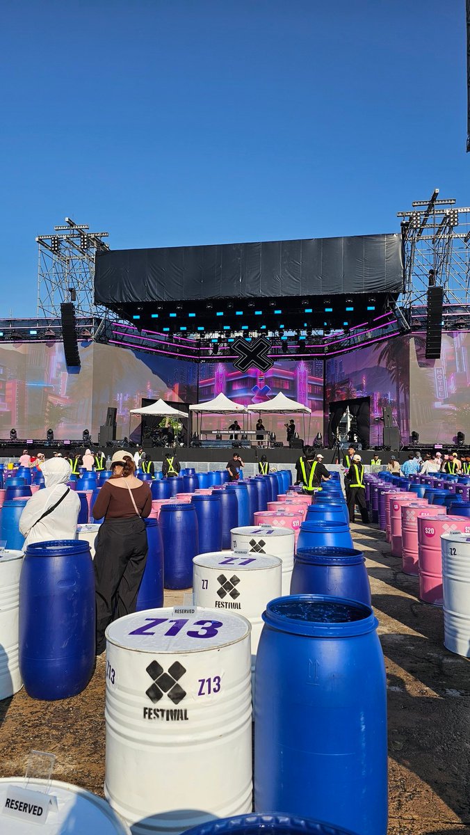 uwunabiii's tweet image. PARTY IS STARTING SOON 😛💦

#Songkran2026 #XFestival