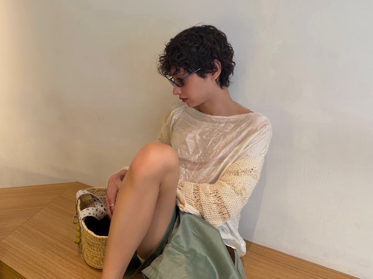 Modnidaa tweet media