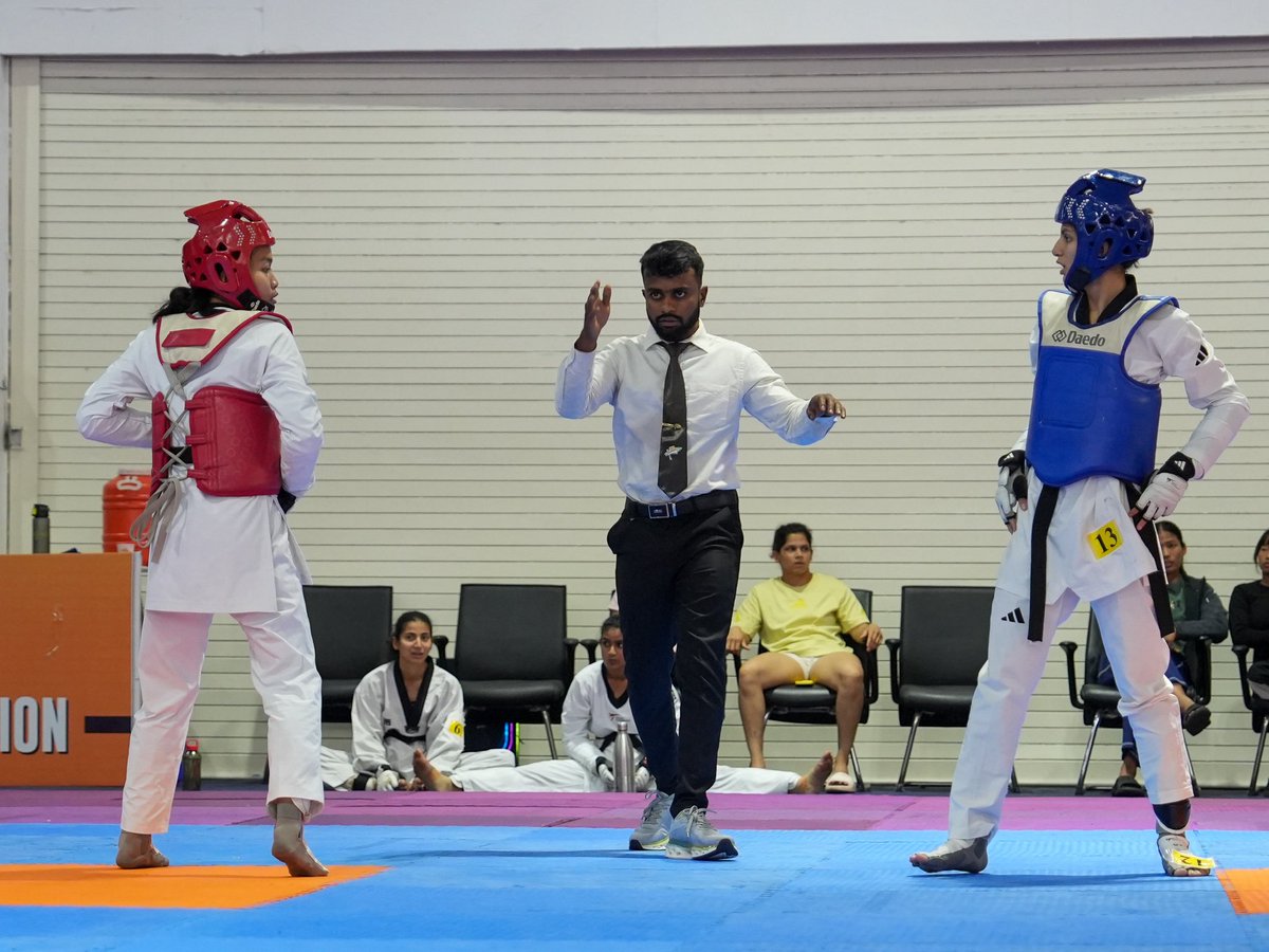 IIS_Vijayanagar's tweet image. Fast feet. Faster kicks. ⚡️

Blink and you’ll miss it, that’s the speed on this mat. The Taekwondo Talent Hunt at IIS delivered some truly high-voltage action. 🥋🔥

#TeamIIS #Taekwondo #IndianSports #Talent #CraftingVictories 🇮🇳