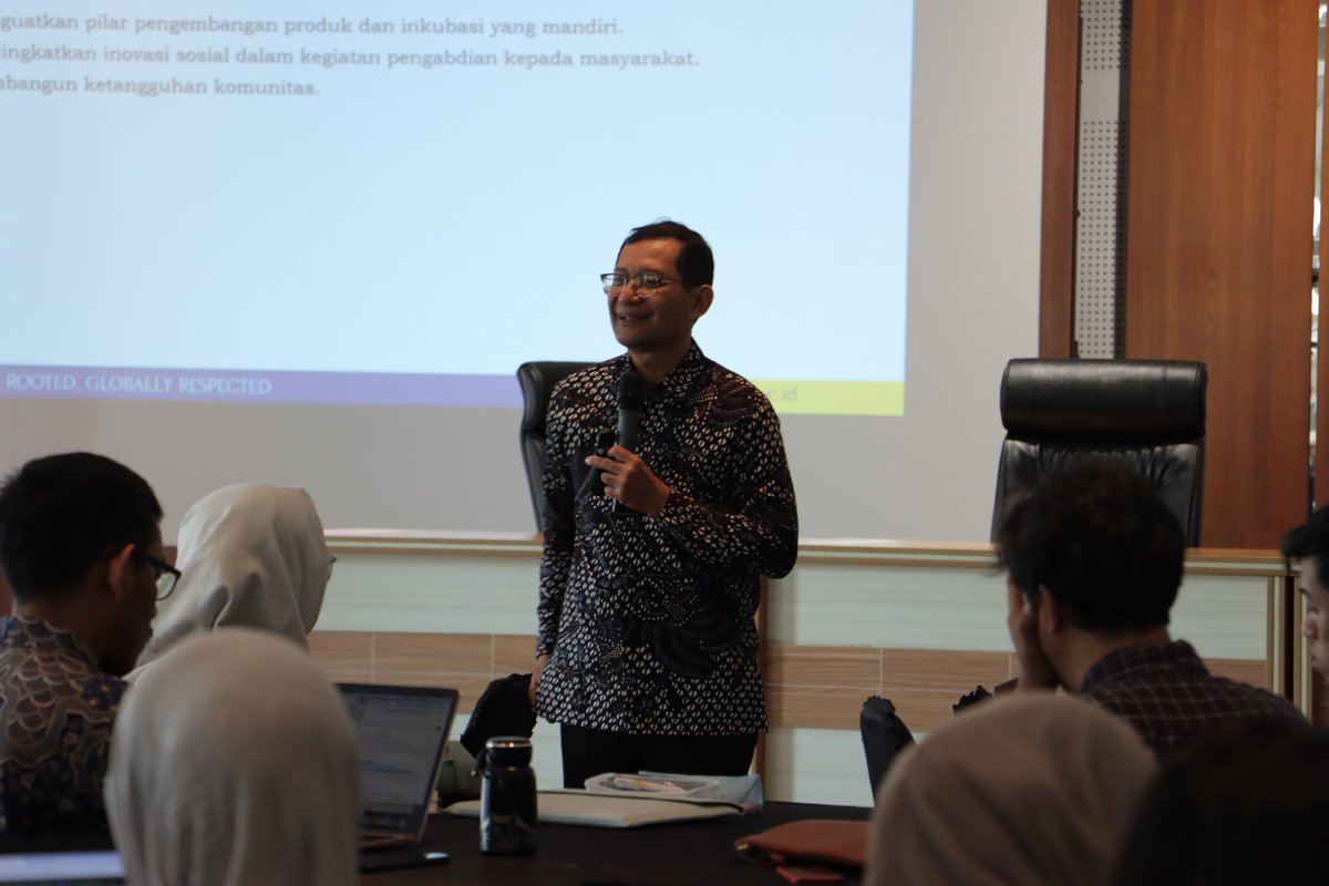 kknugm.yogyakarta tweet media