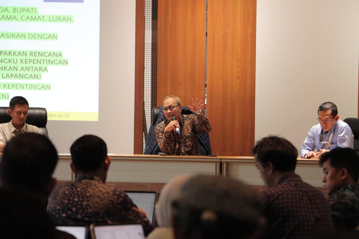 kknugm.yogyakarta tweet media