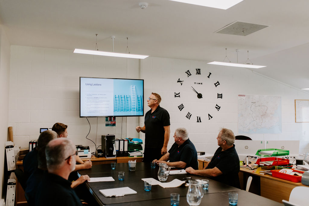 Fireline UK tweet media