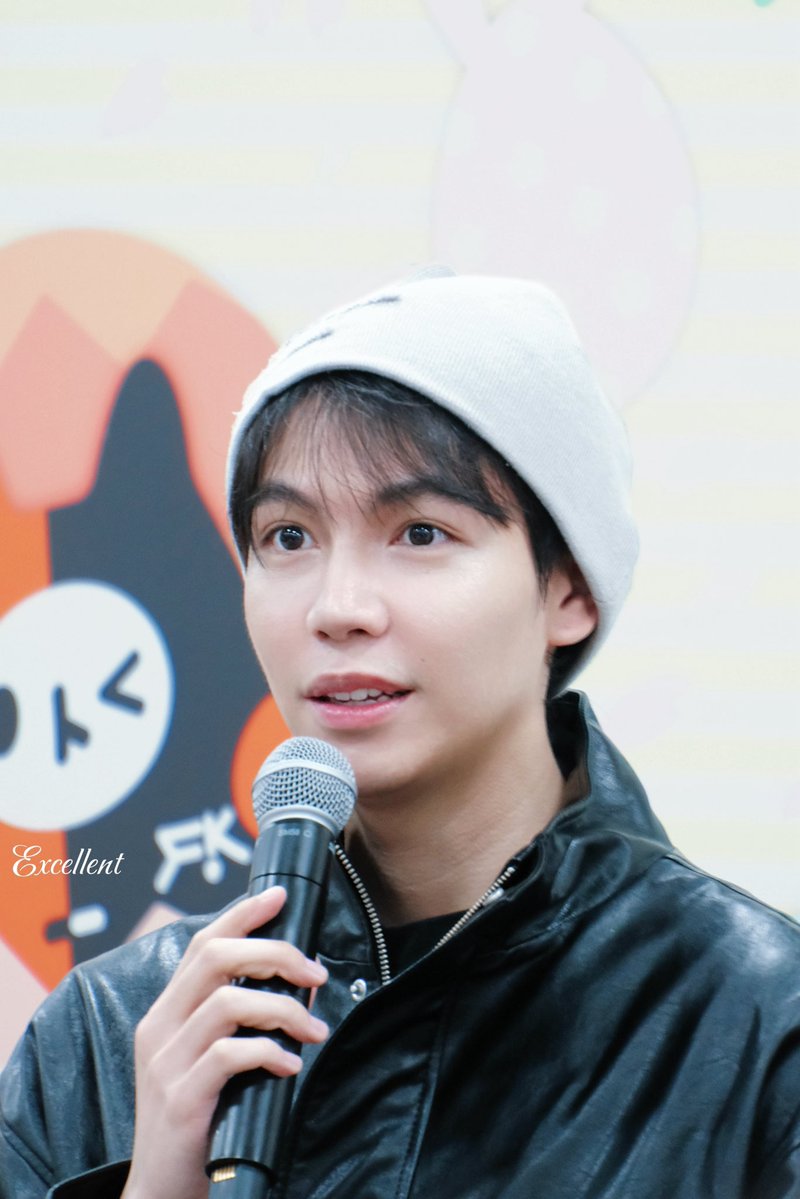 𝗺𝗮𝗿 🌊 tweet media