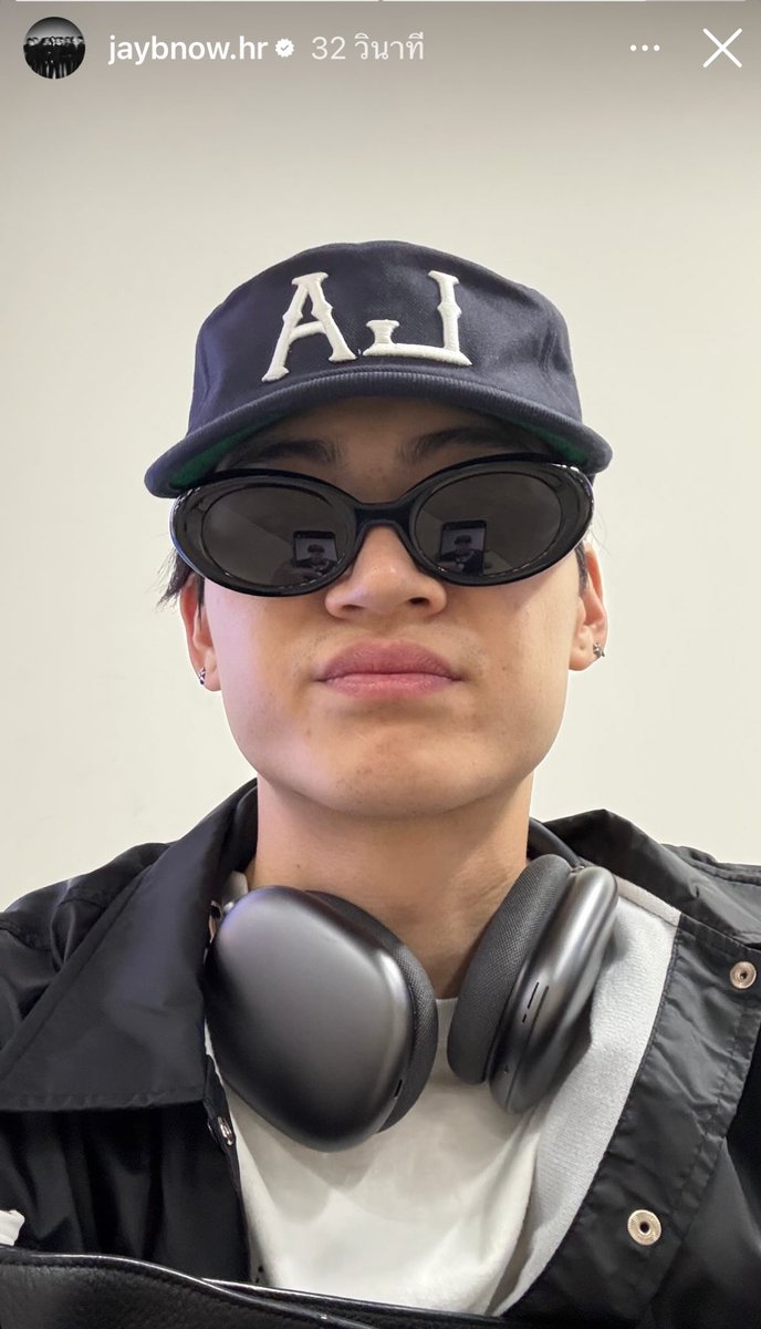 🎄โพลี่ ทาสพ่อแมวตาปิด🐈‍⬛ tweet media