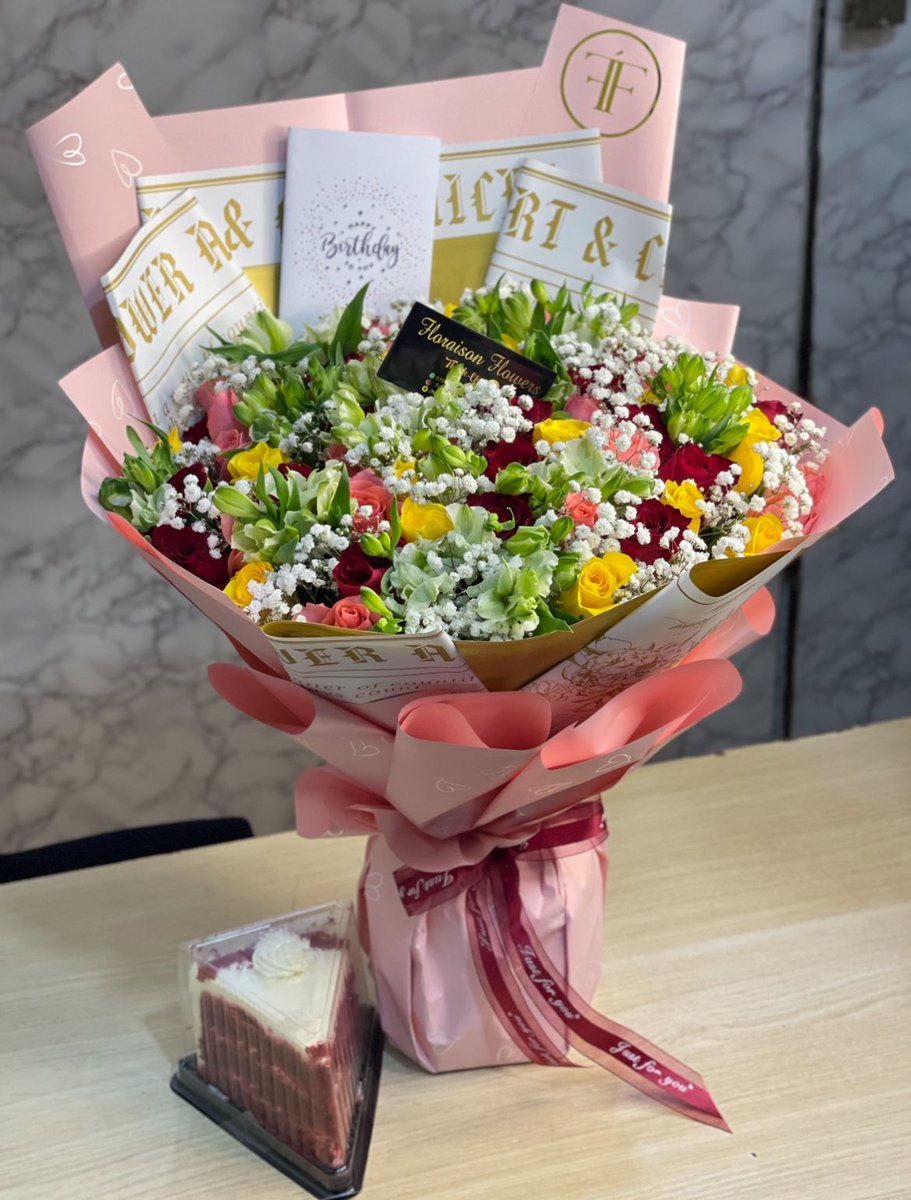 FloraisonF's tweet photo. A vibrant blend of colors paired with a sweet treat—because some moments deserve more than just words.☺️
WhatsApp 0780953549 to place your order. #kampalaflowers #TrendingNow #kampalaflorist #floraisonflowers https://t.co/rCWGHsS2Ls