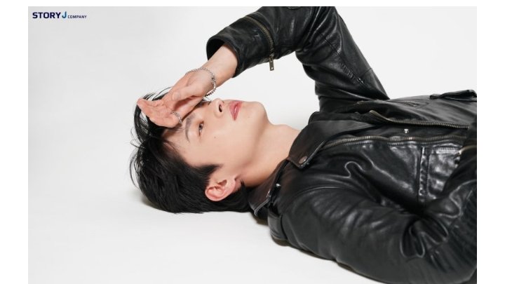 Seoig1997's tweet photo. Going crazy 💜💜

#seoinguk https://t.co/8bRApoTf2c