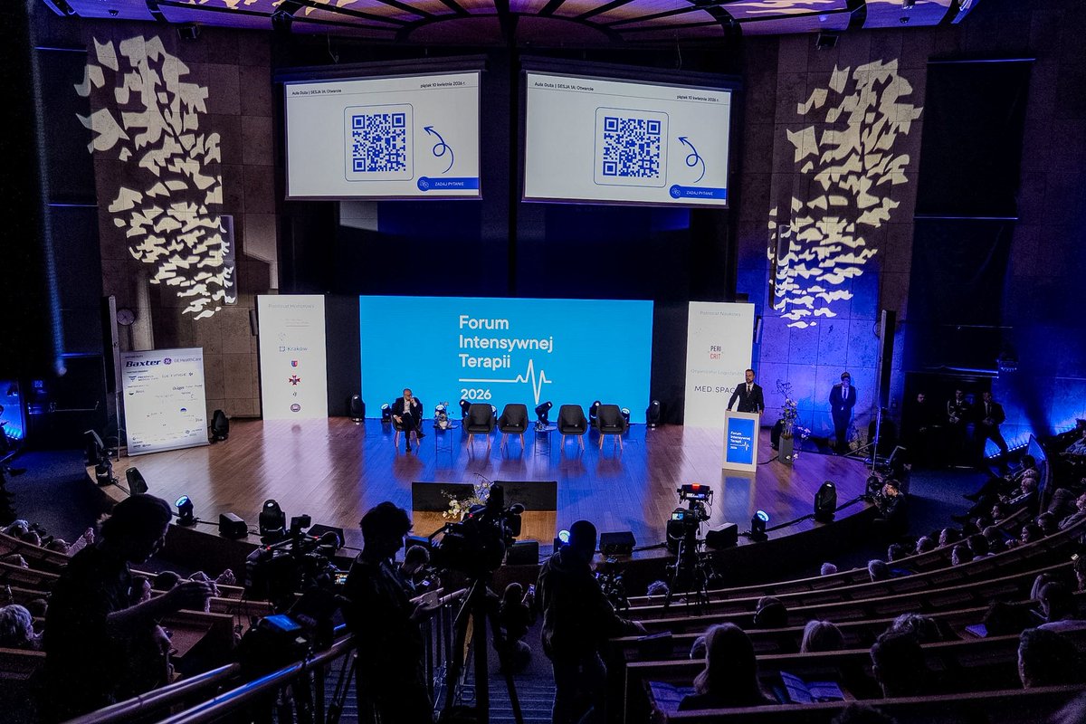 MON_GOV_PL's tweet image. #Kraków / Wicepremier W. @KosiniakKamysz uczestniczył w konferencji „Forum Intensywnej Terapii 2026”, która odbyła się w auli Auditorium Maximum Uniwersytetu Jagiellońskiego. Wydarzenie zorganizowane przy udziale 5 Wojskowego Szpitala Klinicznego z Polikliniką SP ZOZ było
