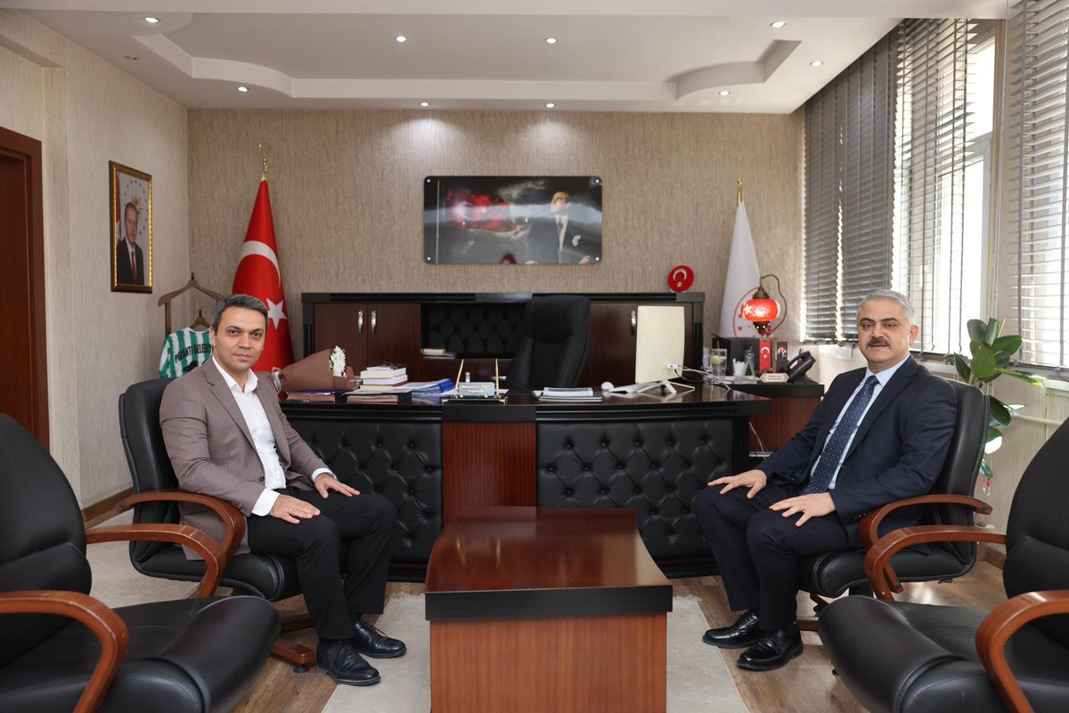 Ali Avan tweet media