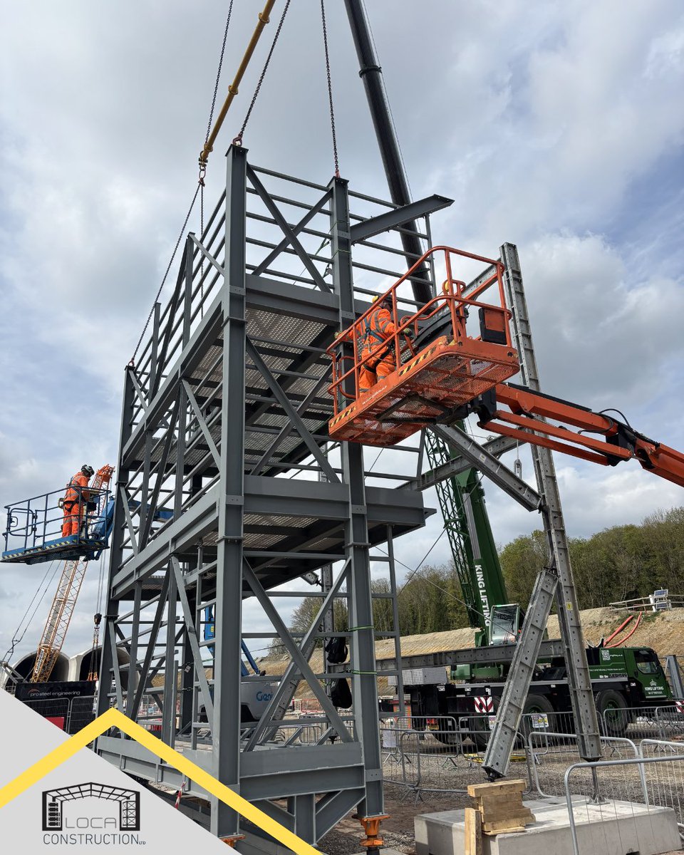 LocaConstructio's tweet photo. Coordination is key to every successful project.

With our experience across the construction sector, we know how important it is to work closely with contractors, engineers and project partners to keep everything running smoothly. 

#construction #infrastructure #engineering https://t.co/aIbt2k4ReL