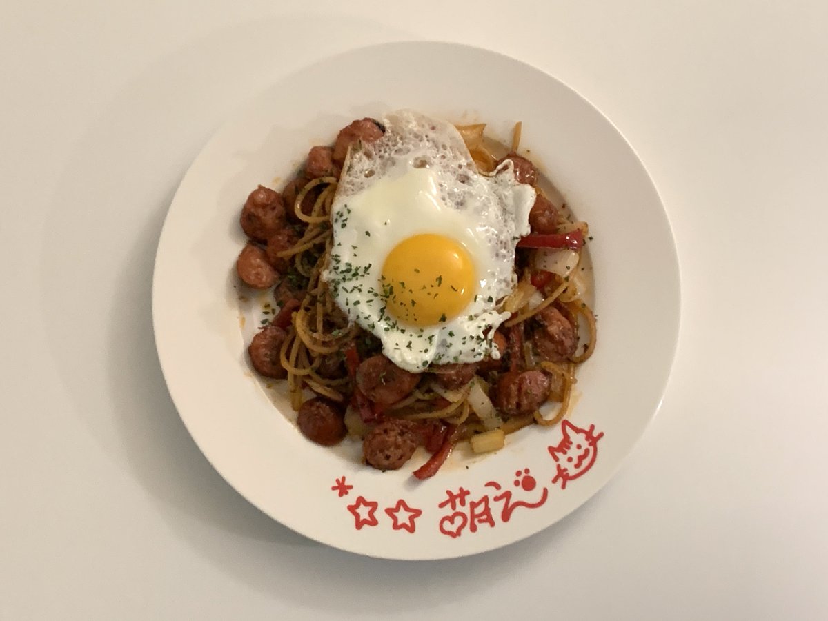 chmocha75's tweet photo. 나폴리탄 먹고 힘낸 하루 ... 🍅🍳 https://t.co/jQIzKSmrra
