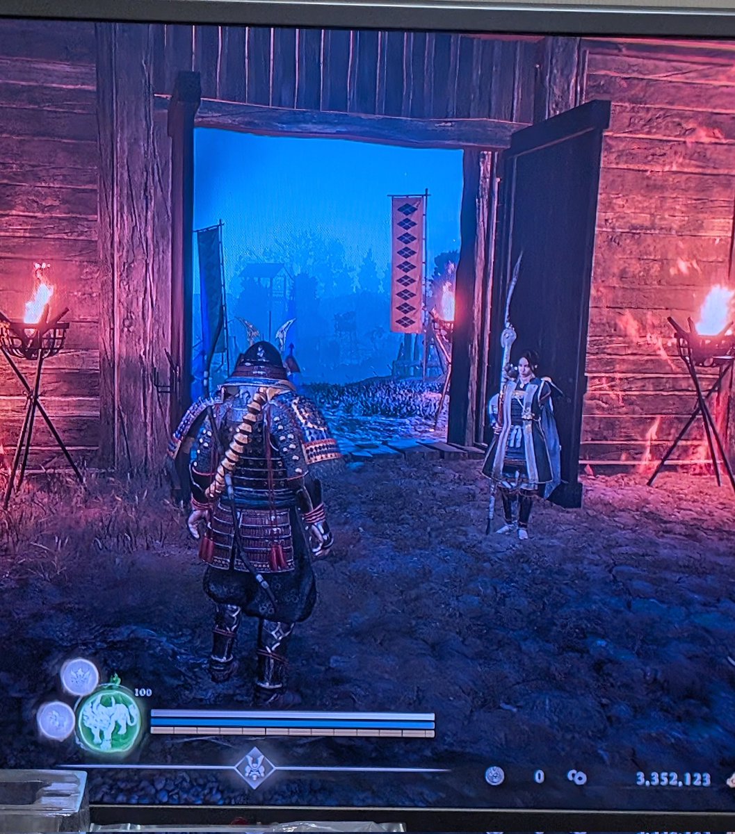 負傷中チョロ松氏 tweet media